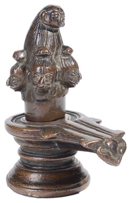 Lot 93 - A BRONZE MUKHALINGA