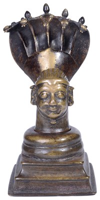 Lot 118 - A BRASS SIVA LINGAM