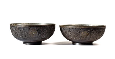 Lot 83 - A PAIR OF CHINESE CARVED COCONUT-SHELL 'BAJIXIANG' BOWLS, QING DYNASTY, QIANLONG PERIOD (1736-95)