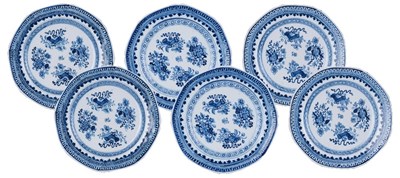 Lot 30 - A SET OF SIX SMALL PLATES, QIANLONG