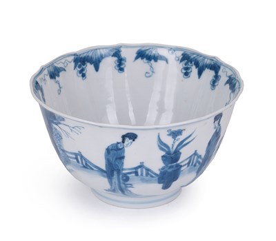 Lot 33 - A FINE SMALL BARBED BOWL, KANGXI