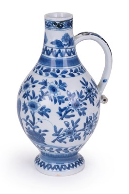 Lot 40 - A EUROPEAN-SHAPED HANDLED JUG, PROBABY JAPANESE