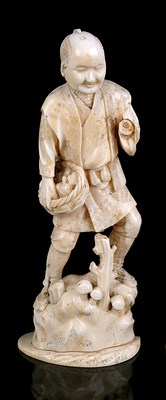 Lot 80 - A JAPANESE IVORY OKIMONO OF A FARMER, MEIJI