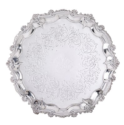 Lot 212 - A VICTORIAN SILVER SALVER