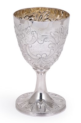 Lot 220 - A GEORGE III SILVER GOBLET