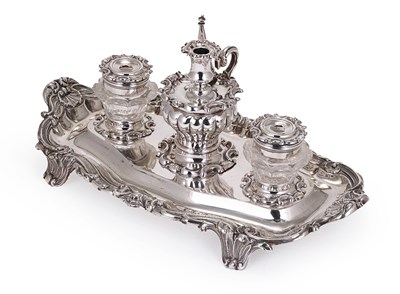 Lot 223 - A VICTORIAN SILVER INKSTAND