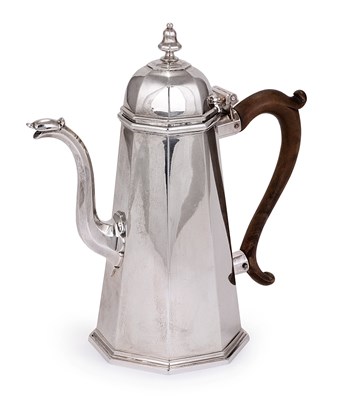 Lot 279 - A GEORGE I SILVER COFFEE POT