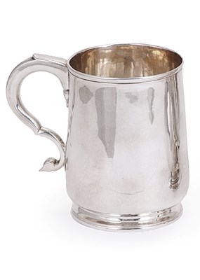 Lot 286 - A GEORGE I SILVER MUG