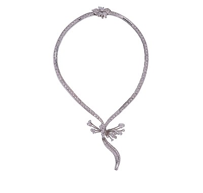 Lot 427 - DIAMOND NECKLACE