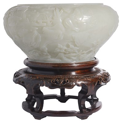 Lot 36 - A CHINESE PALE CELADON JADE 'SCHOLARS' BOWL