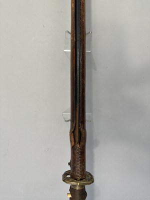 Lot 301 - A JAPANESE SHIN-GUNTO, SHOWA PERIOD (1926-1945), BLADE 1600-1700, SIGNED TAKADA JU FUJIWARA MUNEKAGE