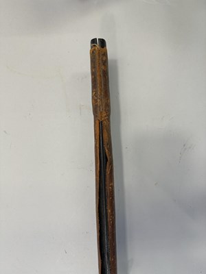 Lot 301 - A JAPANESE SHIN-GUNTO, SHOWA PERIOD (1926-1945), BLADE 1600-1700, SIGNED TAKADA JU FUJIWARA MUNEKAGE