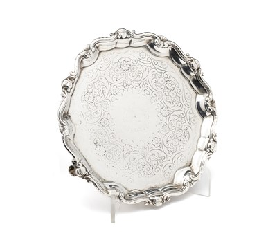 Lot 195 - A GEORGE II SILVER SALVER, MAKER'S MARK RUBBED, LONDON, 1735