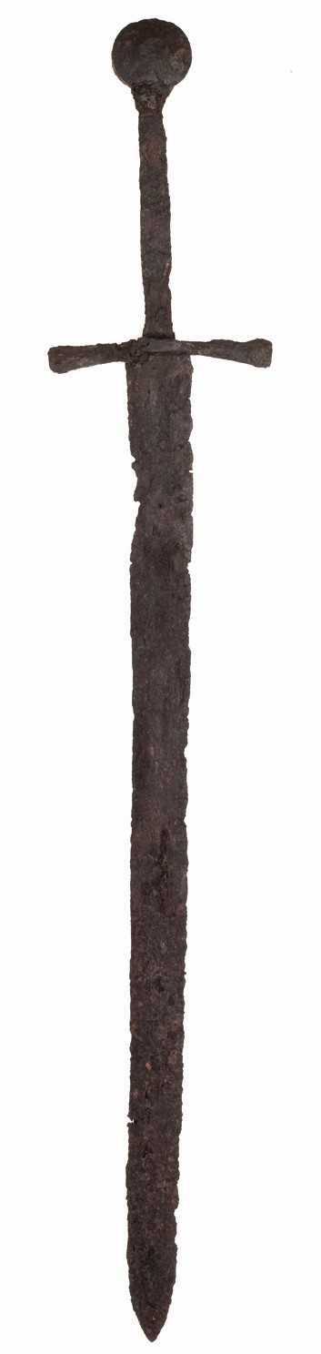Lot 702 - A RARE MEDIEVAL HAND-AND-A-HALF SWORD, PROBABLY LATE 14TH/15TH CENTURY