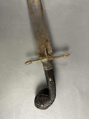 Lot 51 - A DECORATED TURKISH SWORD (KILIG), 19TH CENTURY AND LATER