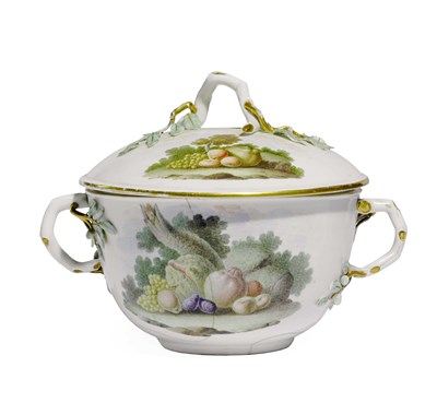 Lot 29 - â€¡A CAPODIMONTE TWO-HANDLED Ã‰CUELLE AND COVER