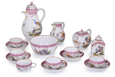 Lot 32 - â€¡A MEISSEN PART TEA AND COFFEE SERVICE