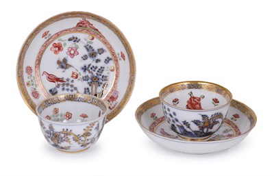 Lot 34 - â€¡A PAIR OF MEISSEN LAWMAKERS TEABOWLS AND SAUCERS