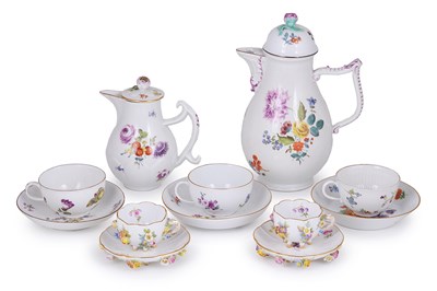 Lot 38 - â€¡A GROUP OF MEISSEN WARES