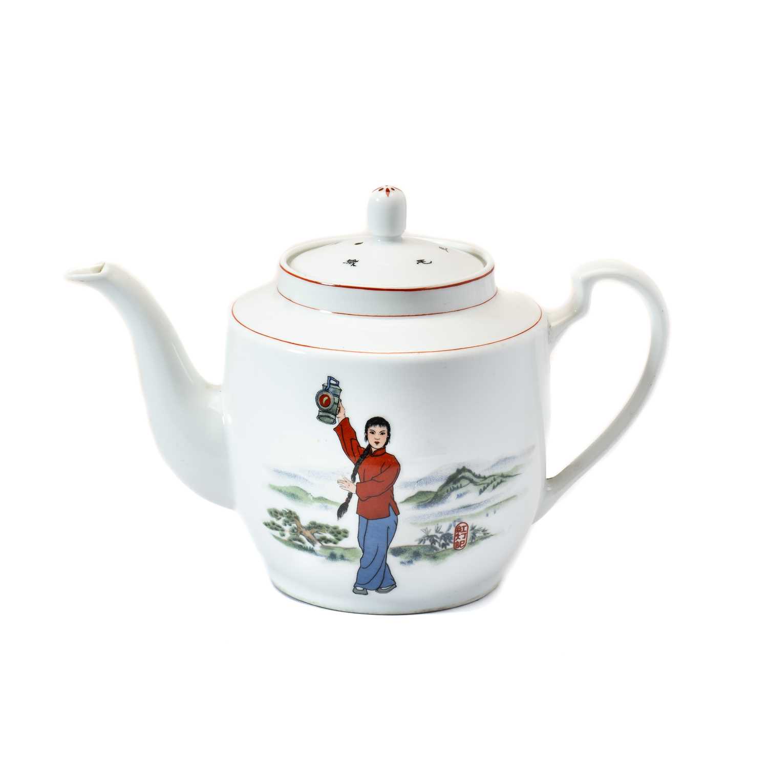 Lot 125 - A CHINESE 'LEGEND OF THE RED LANTERN' TEAPOT AND COVER, 1960/70's