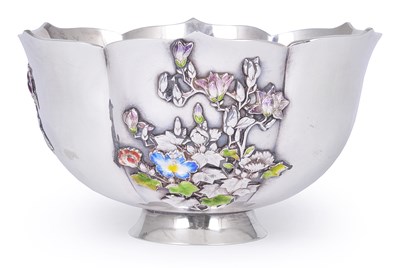 Lot 88 - ANOTHER JAPANESE SILVER AND ENAMEL BOWL