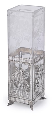 Lot 102 - A RUSSIAN SILVER VASE STAND WITH CUT-GLASS VASE