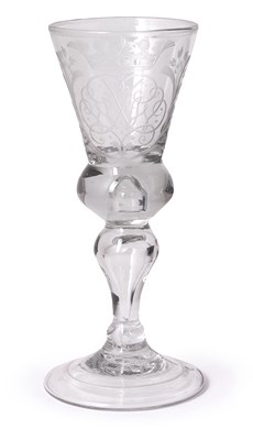Lot 118 - AN ENGRAVED WINE GLASS