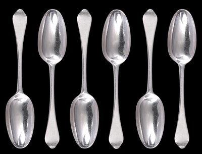 Lot 132 - A SET OF SIX QUEEN ANNE SILVER DOG NOSE RAT TAIL TABLESPOONS