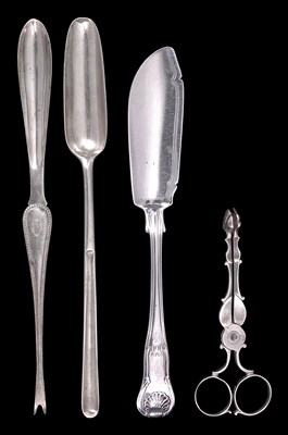 Lot 146 - A COLLECTION OF TWELVE GEORGIAN AND VICTORIAN SILVER BUTTER KNIVES