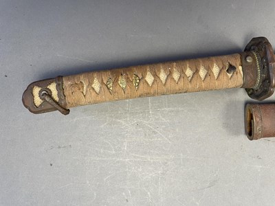 Lot 3 - A JAPANESE KATANA, EARLY 20TH CENTURY, POSSIBLY SEKI ARSENAL