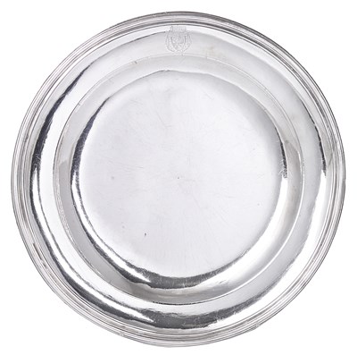 Lot 161 - A FRENCH SILVER DINNER PLATE