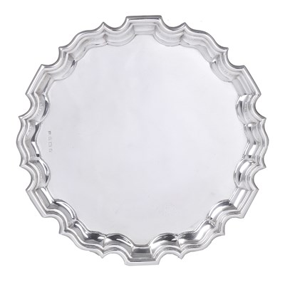 Lot 201 - AN EDWARDIAN SILVER SALVER