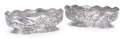 Lot 220 - A PAIR OF VICTORIAN SILVER SWEEMEAT BOWLS
