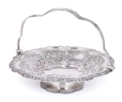 Lot 233 - A GEORGE IV SILVER BASKET