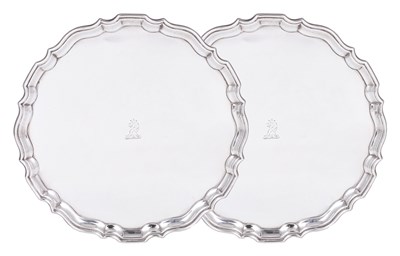 Lot 242 - A PAIR OF EDWARDIAN SILVER SALVERS