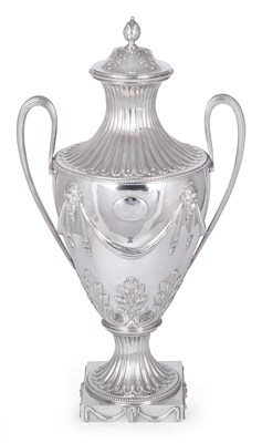 Lot 271 - A GEORGE III SILVER TEA URN AND COVER