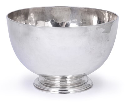 Lot 301 - AN IRISH PROVINCIAL SILVER BOWL