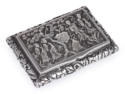 Lot 316 - A CHINESE SILVER SNUFF BOX