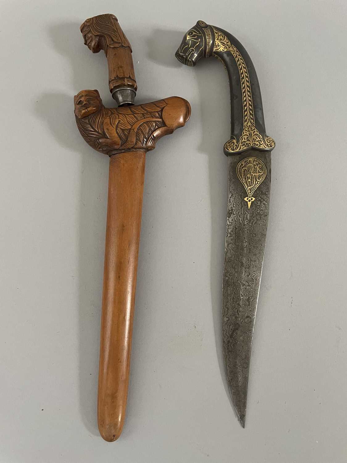 Lot 133 - A SMALL MALAYSIAN DAGGER (KRIS), 20TH CENTURY