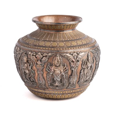 Lot 635 - A SILVER AND BRASS INLAID COPPER WATERPOT, TANJORE (THANJAVUR), TAMIL NADU, INDIA, 19TH CENTURY