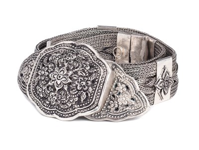 Lot 787 - A SILVER BELT WITH BUCKLE, THAILAND, CIRCA 1900