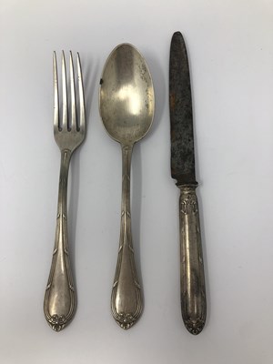 Lot 391 - AN ITALIAN PART DESSERT CANTEEN
