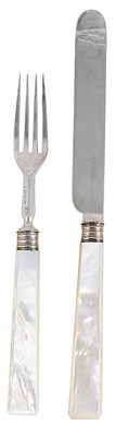 Lot 394 - A SET OF TWELVE VICTORIAN SILVER DESSERT KNIVES AND TWELVE FORKS
