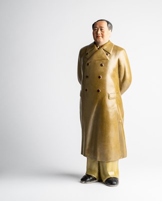 Lot 94 - A CHINESE PORCELAIN FIGURE OF CHAIRMAN MAO, JINGDEZHEN,  CIRCA 1966-76