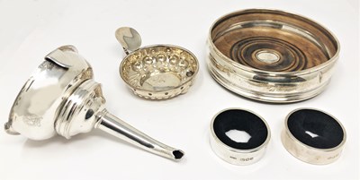 Lot 420 - A GROUP OF SILVER FOR AN OENOPHILE