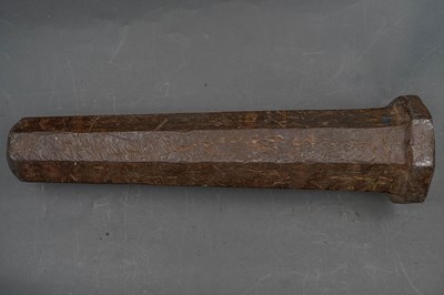 Lot 157 - AN IRON CANNON IN LATE 15TH CENTURY STYLE, 19TH/20TH CENTURY