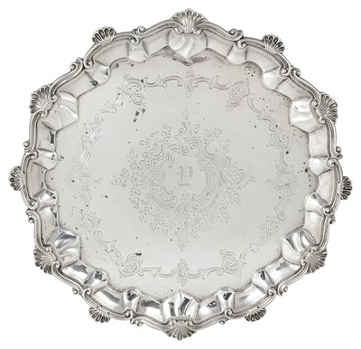 Lot 444 - A GEORGE V SILVER SALVER