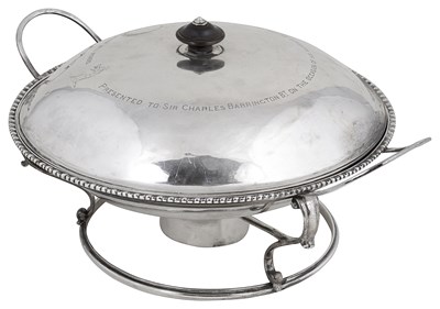 Lot 464 - A GEORGE III SILVER DISH STAND WITH BURNER