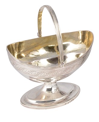 Lot 466 - A GEORGE III SILVER SWEETMEAT BASKET