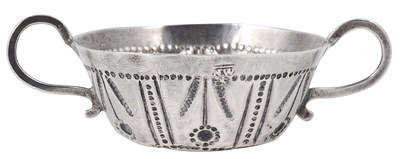 Lot 473 - A CHARLES I / COMMONWEALTH SILVER SMALL WINE TASTER